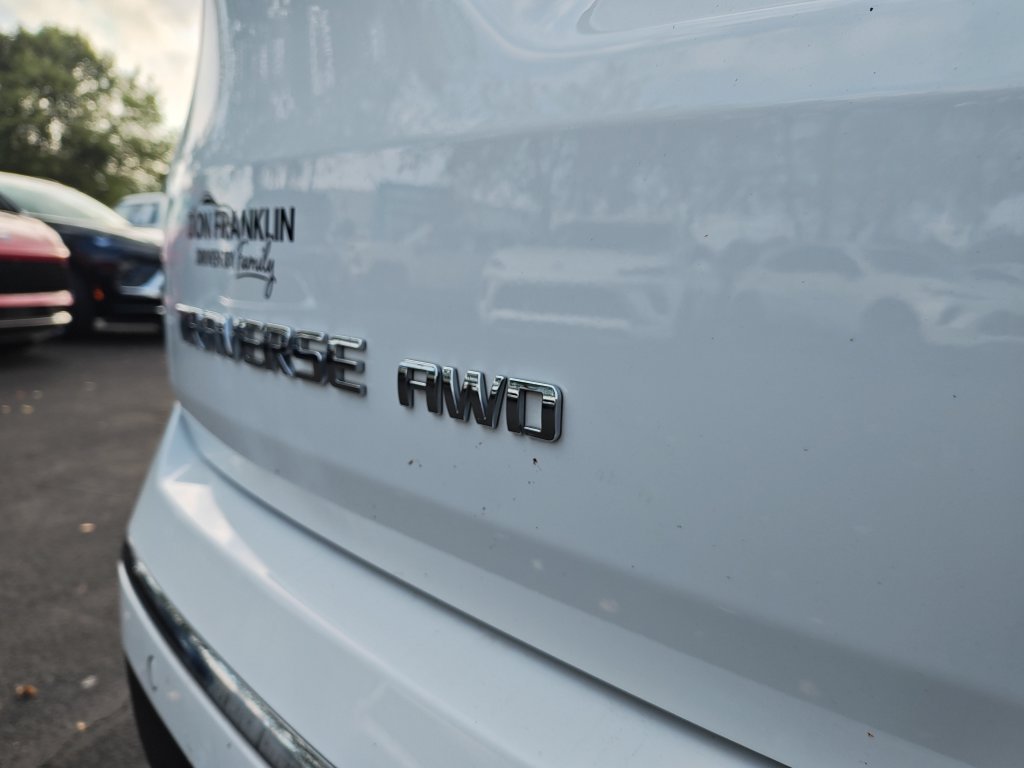 Used 2023 White Chevrolet Premier image 31