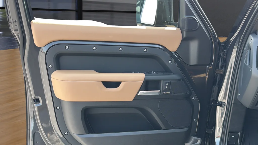 New 2026 Gray Land Rover X-Dynamic SE image 20