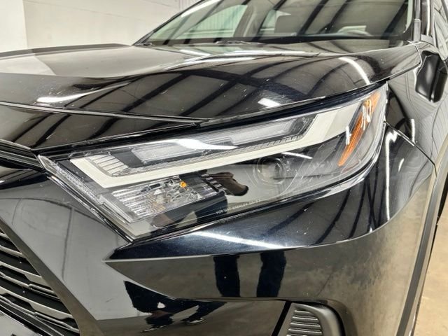 Used 2025 Black Toyota LE image 9