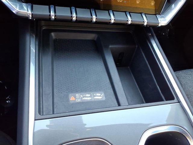 Used 2025 Ebony Twilight Metallic GMC Elevation image 20