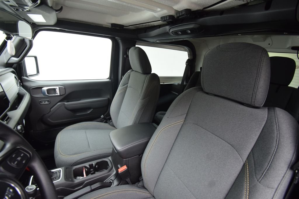 New 2026 Black Clear-Coat Exterior Paint Jeep Sport image 22