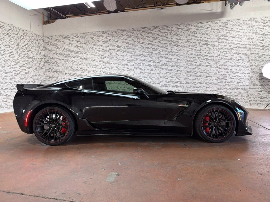 Used 2017 Black Chevrolet Z06 image 8