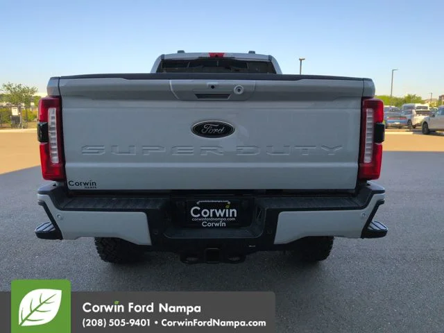 New 2026 Avalanche Ford Lariat image 4