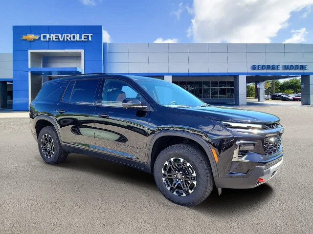 2027 Chevrolet Traverse Z71 - Photo 1