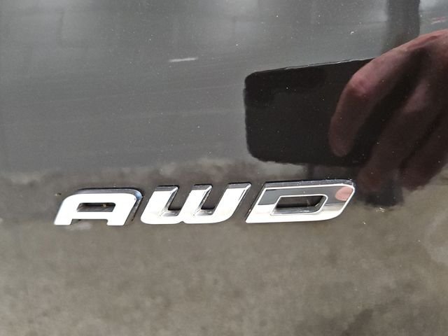 Used 2023 Black Ford SEL image 33