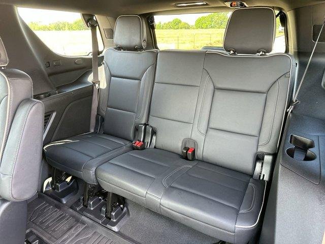 Used 2025 Onyx Black GMC Elevation image 24