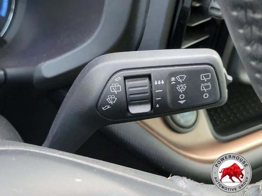 Used 2023 Blue Ford Outer Banks image 31