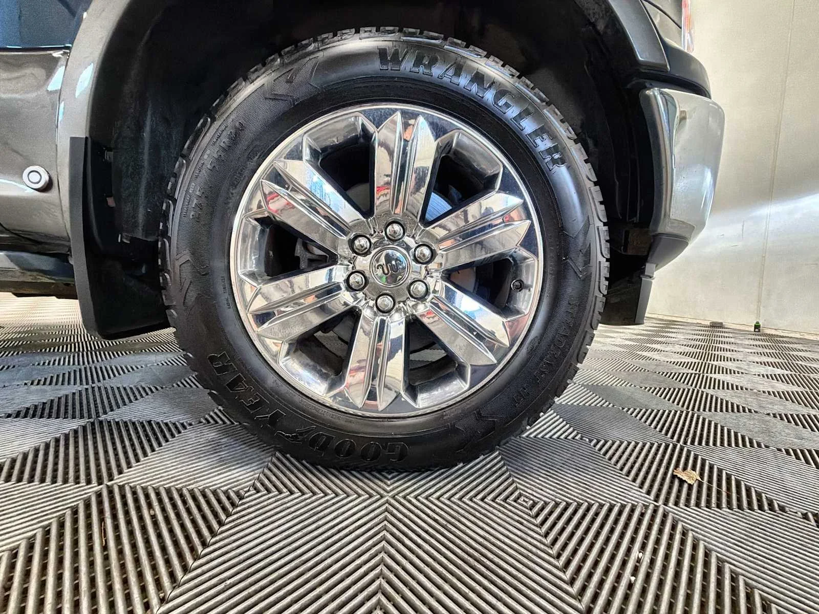 Used 2020 Blue Jeans/Stone Gray Ford King Ranch image 19