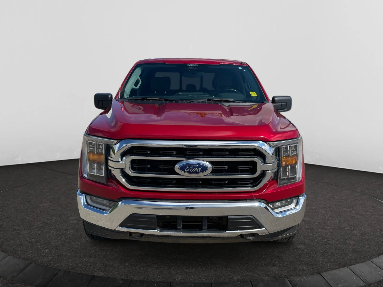 Used 2022 Red Ford XLT SuperCrew image 8