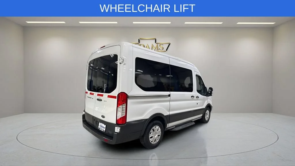 2016 Ford Transit XL - Photo 14