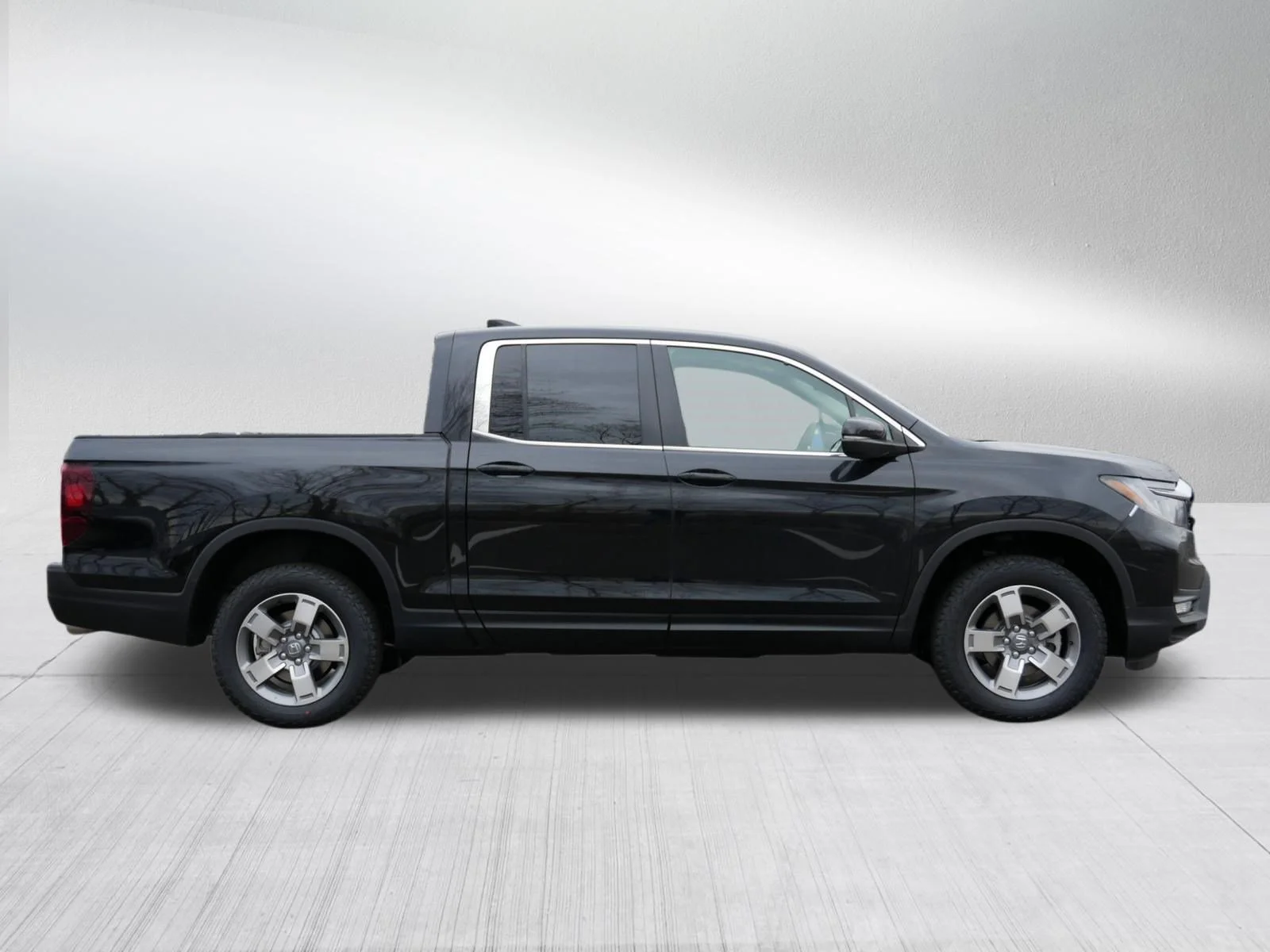 New 2026 Crystal Black Pearl Honda RTL image 8