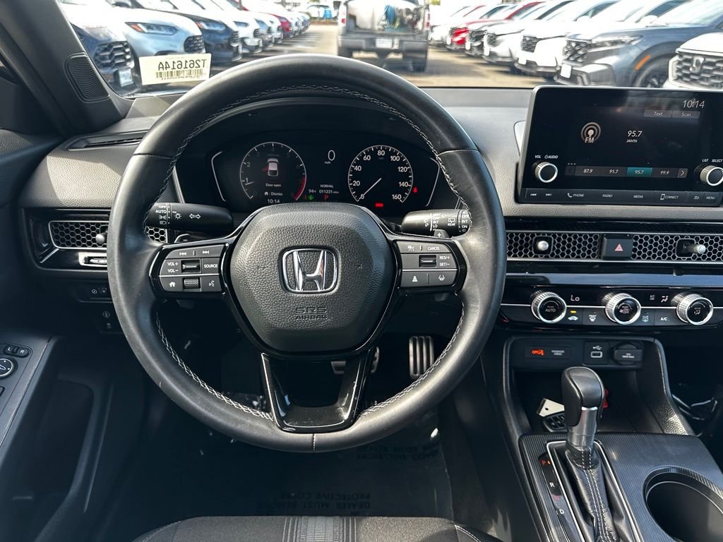 Used 2023  Honda Sport image 17