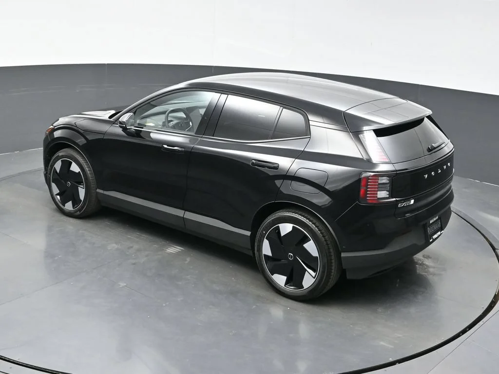 New 2026 Black Volvo Twin Motor Performance Ultra image 33