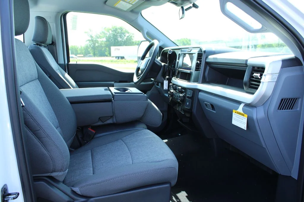 New 2026 Oxford White Ford F-350® XL image 18