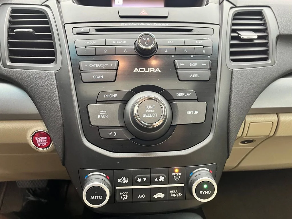 Used 2018  Acura Base image 29