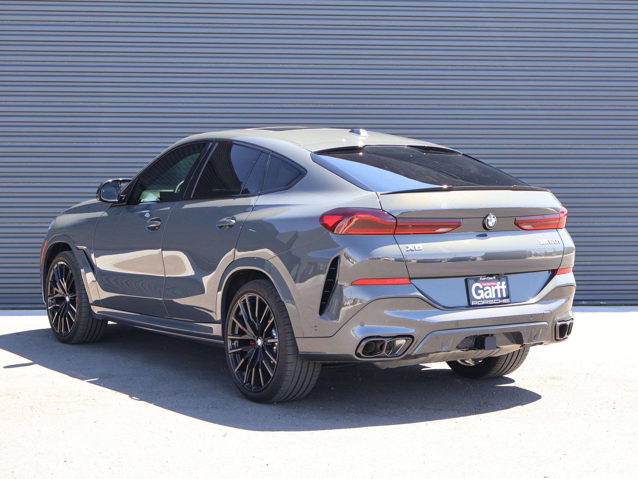 Used 2026 Dravit Grey Metallic BMW M60i image 7