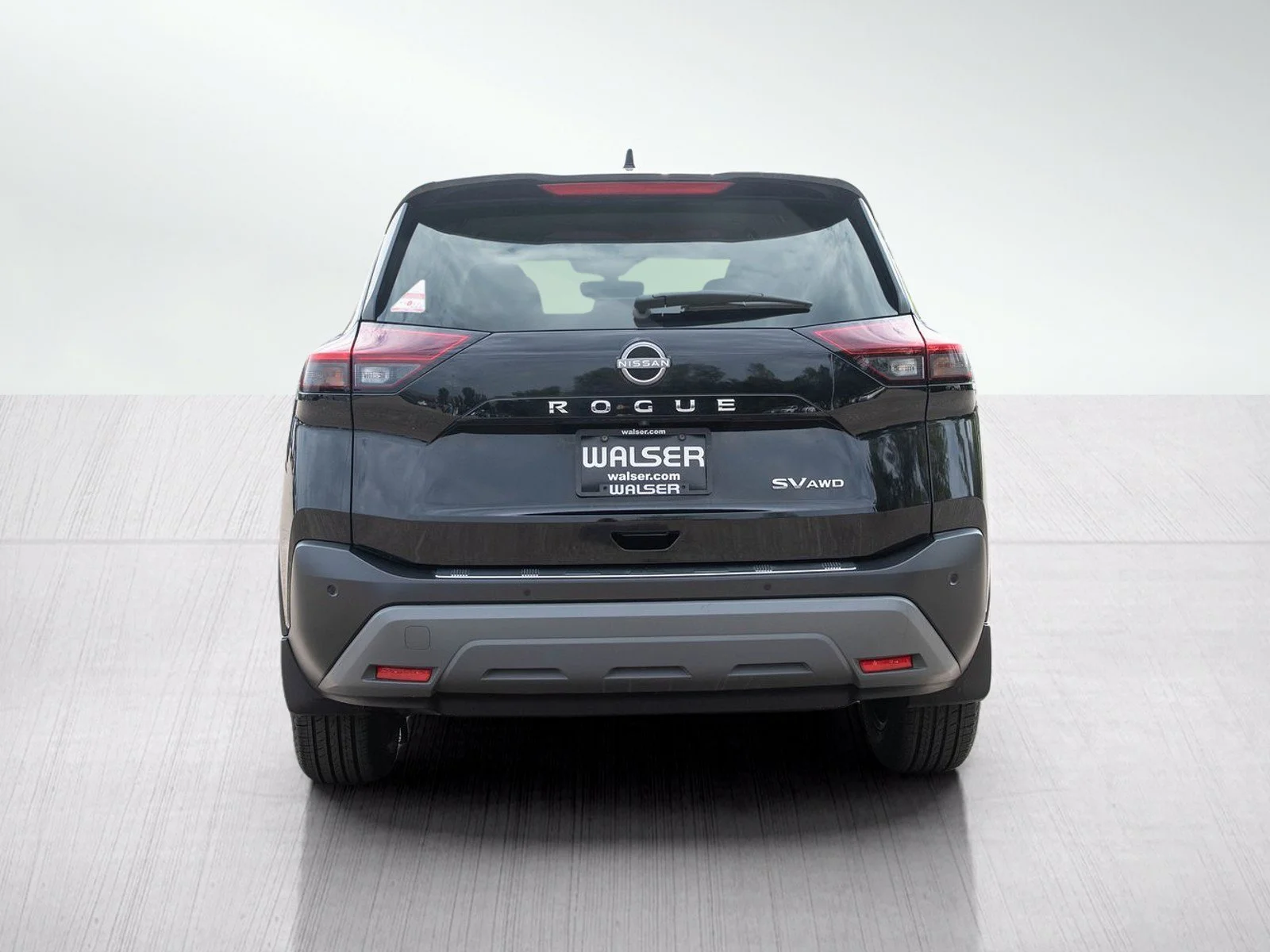 Used 2022 Super Black Nissan SV image 5