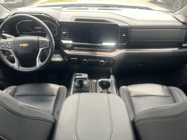 Used 2024 White Chevrolet LT image 16