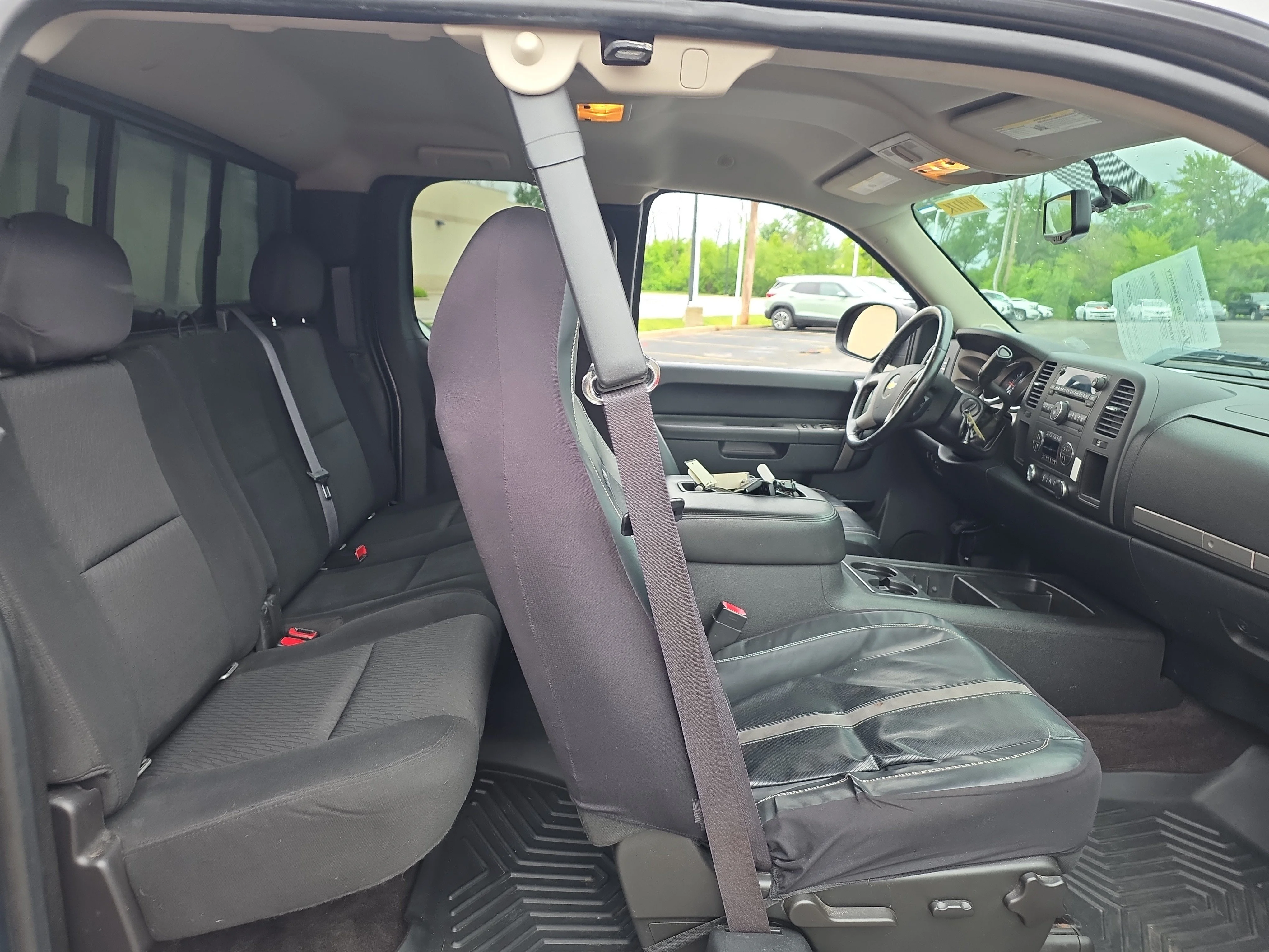 Used 2011 Steel Green Metallic Chevrolet LT image 10