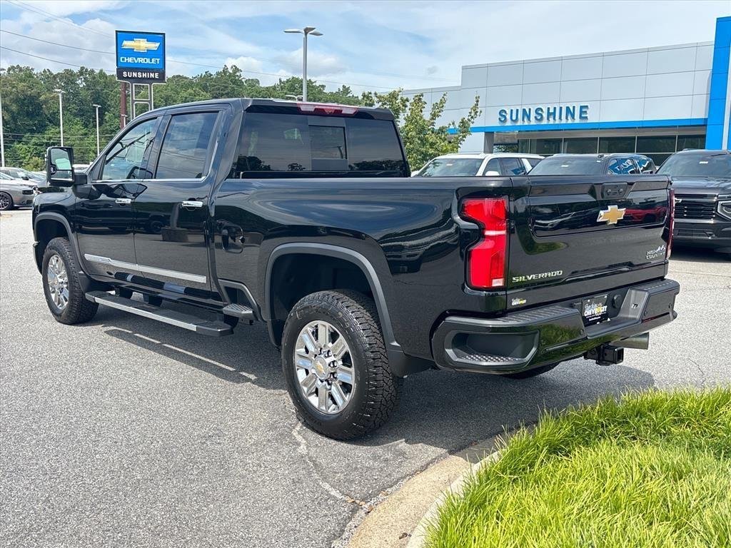 2026 Chevrolet Silverado 2500 HD High Country - Photo 3
