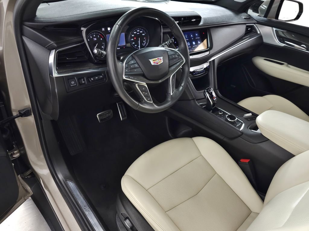 2023 Cadillac XT5 Sport - Photo 19