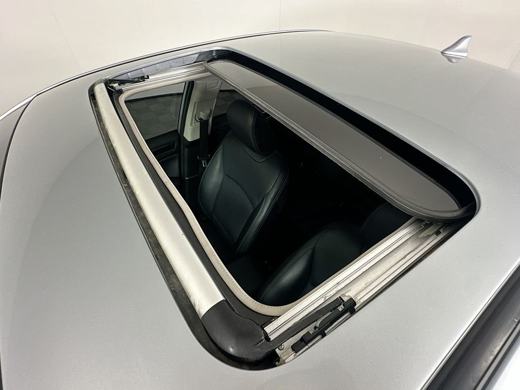 Used 2018 Silver Subaru 2.5i image 22