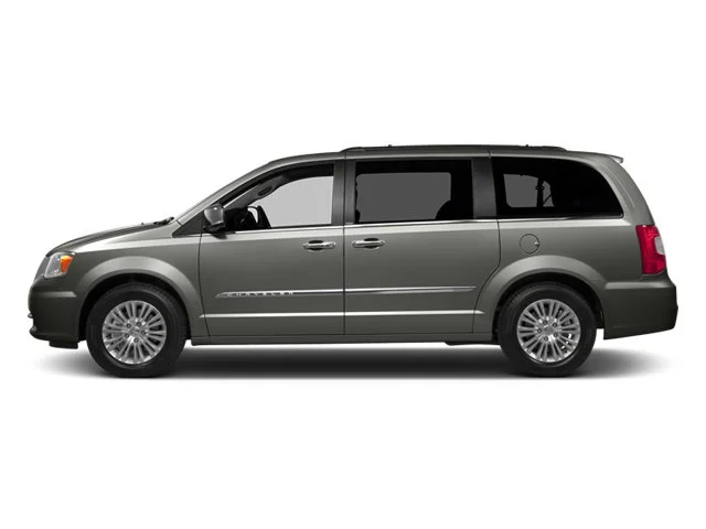 Used 2013 Cashmere Pearl Chrysler Touring image 8