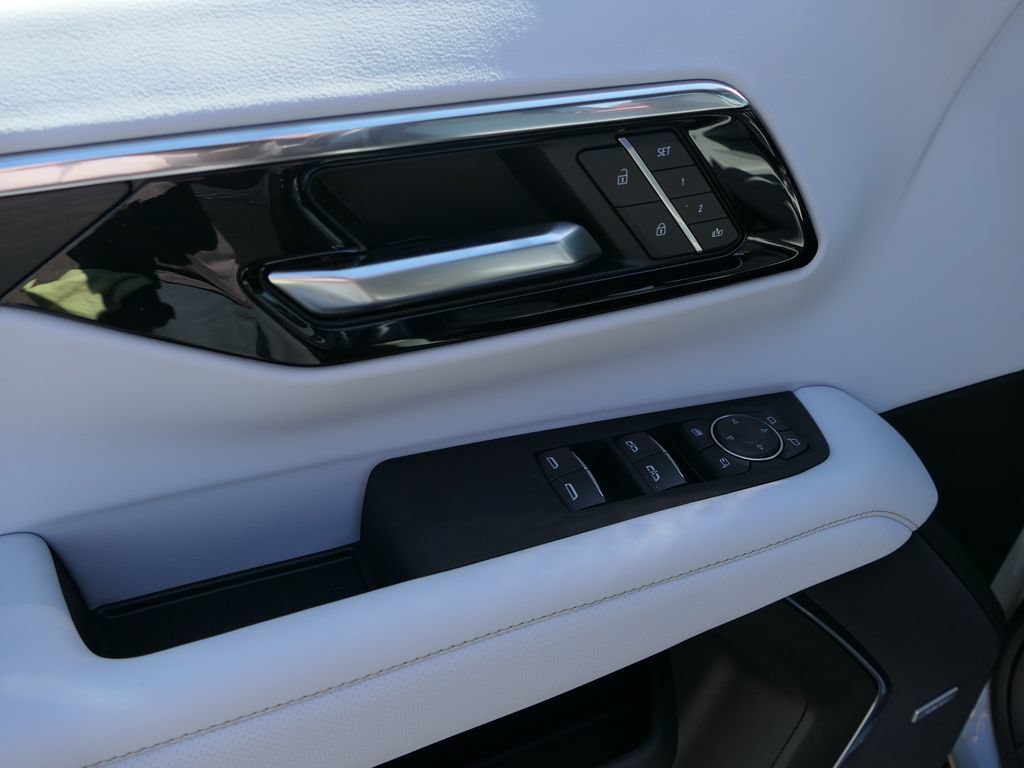 New 2026 Sterling Gray Metallic Chevrolet Premier image 14