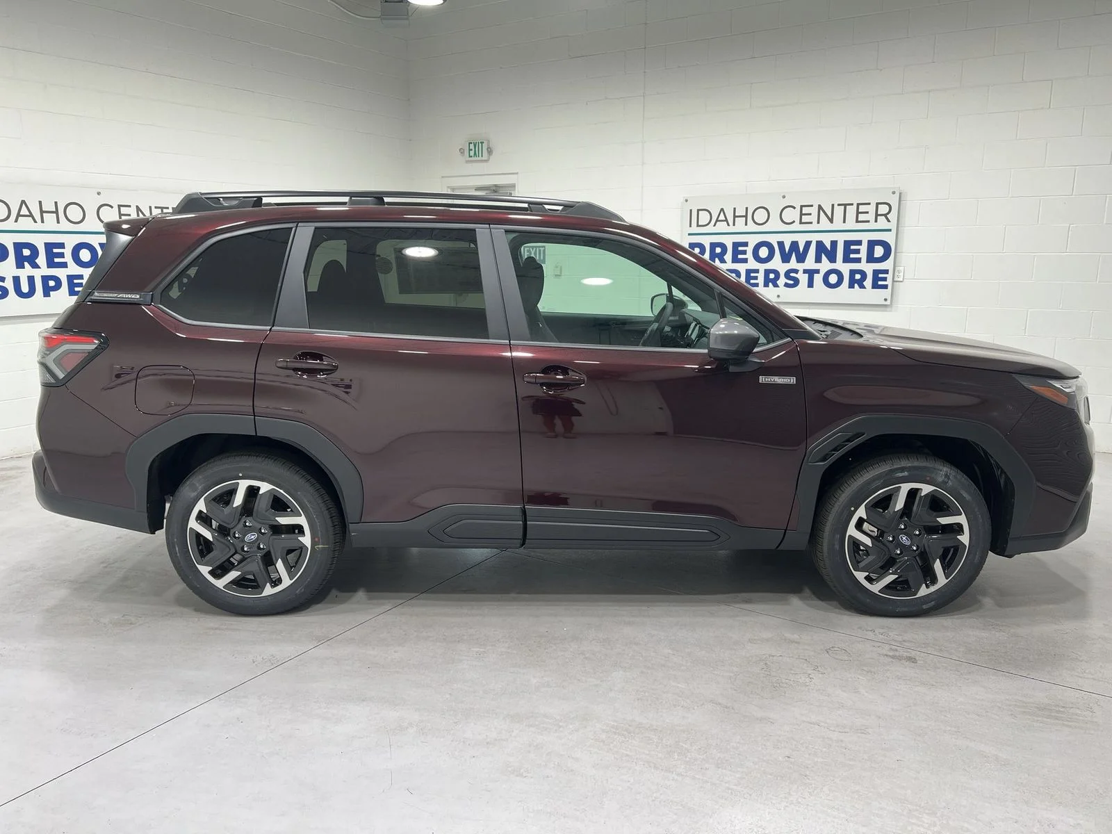 New 2026 DARK MAHOGANY PEARL Subaru Premium Hybrid image 9