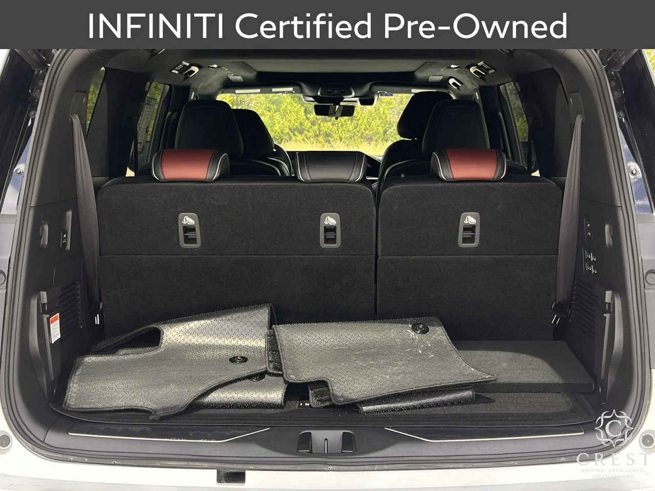 Certified Used 2026 Radiant White Black Obsidian INFINITI AUTOGRAPH image 32