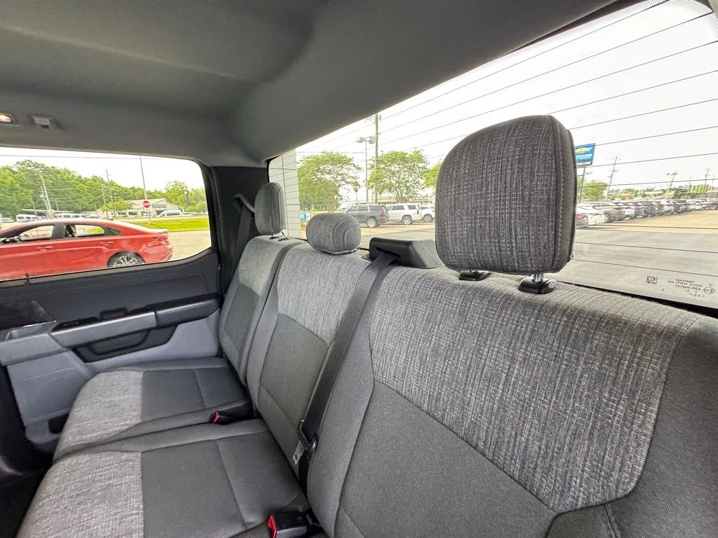 Used 2021 Gray Ford XLT image 21