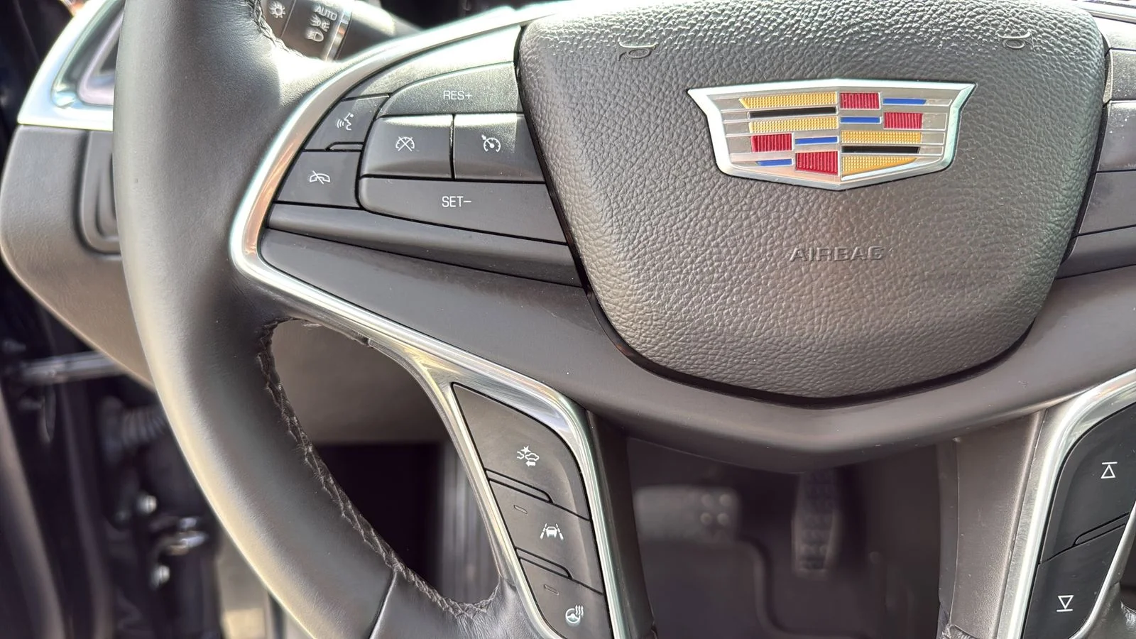 Used 2017 Black Cadillac Luxury image 15