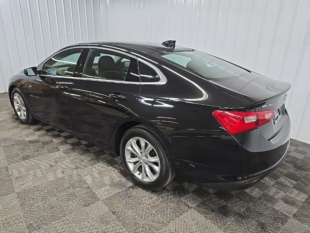 Used 2023 Black Chevrolet LT image 9