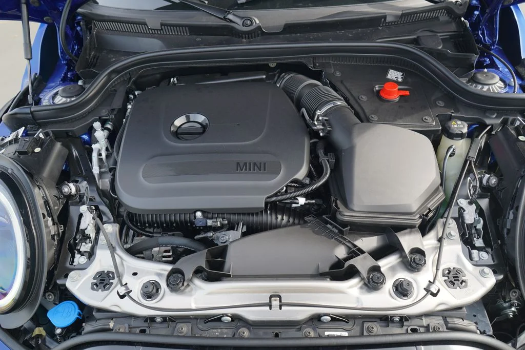2026 MINI Hardtop 2 Door S - Photo 12
