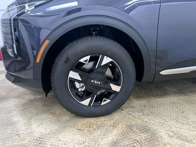 New 2026 Gray Kia LX image 19