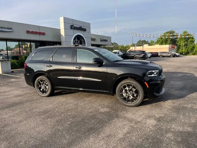 New 2026 Diamond Black Clear-Coat Exterior Paint Dodge GT Plus HEMI V8 image 2