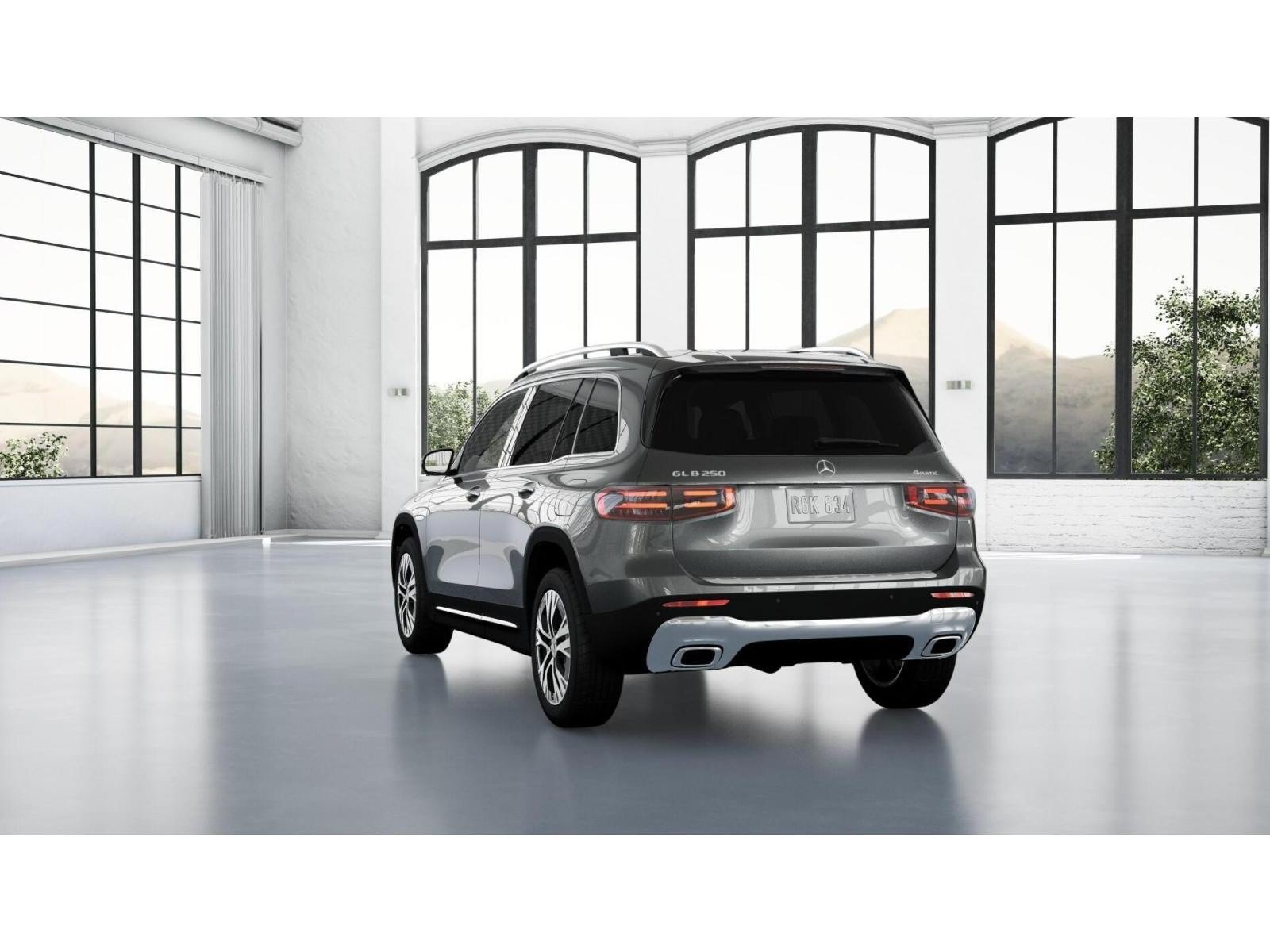 New 2026 Mountain Grey Metallic Mercedes-Benz GLB 250 4D Sport Utility 4MATIC® image 28
