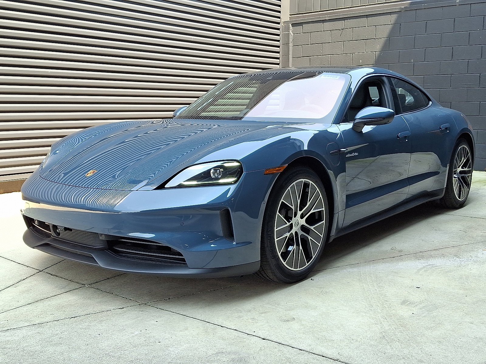 New 2025 Porsche Taycan 4 4dr Car in Cherry Hill #P54465 | Porsche