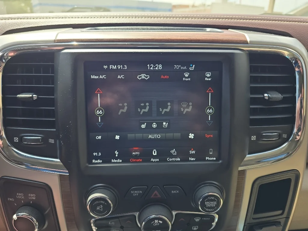 Used 2018 White Ram Laramie image 22