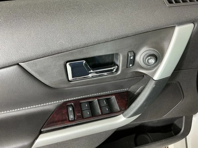 Used 2012 White Ford Sport image 13