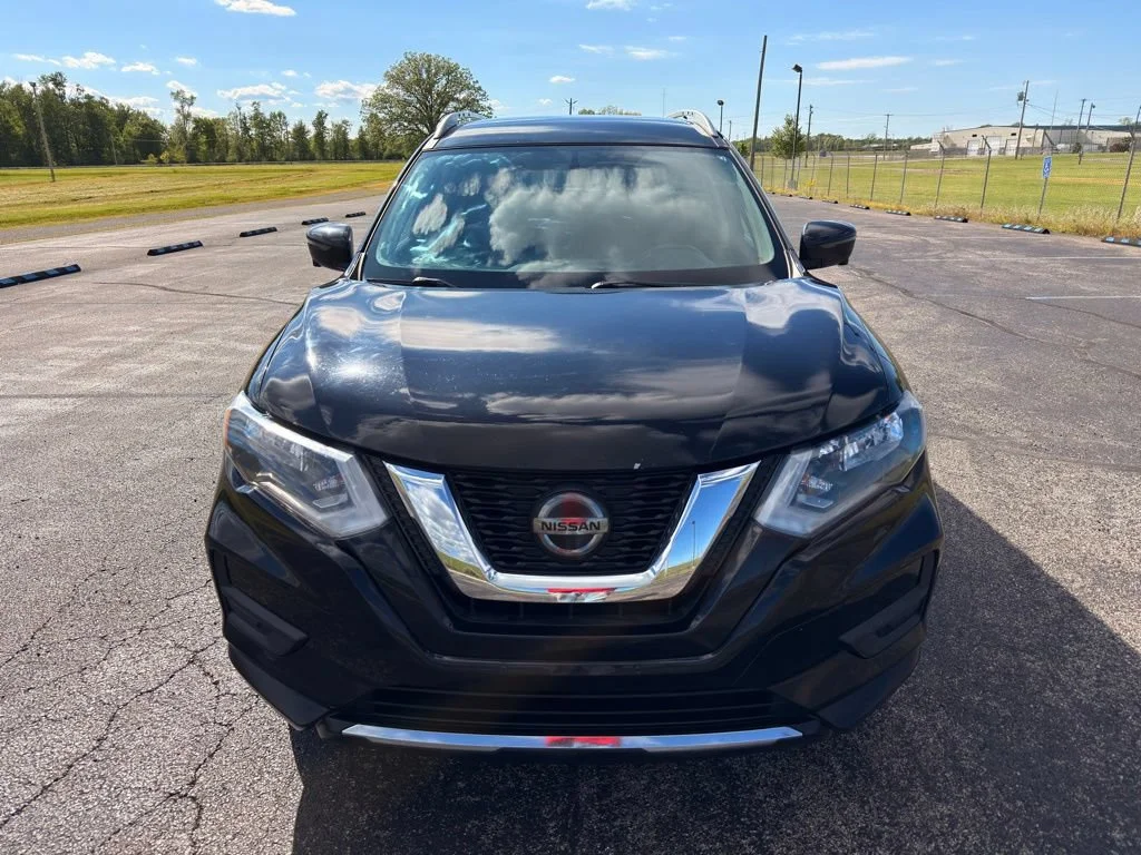 Used 2018 Black Nissan SV image 19