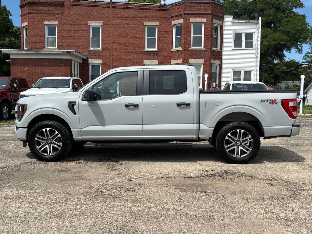Used 2023 Avalanche Ford XL image 2