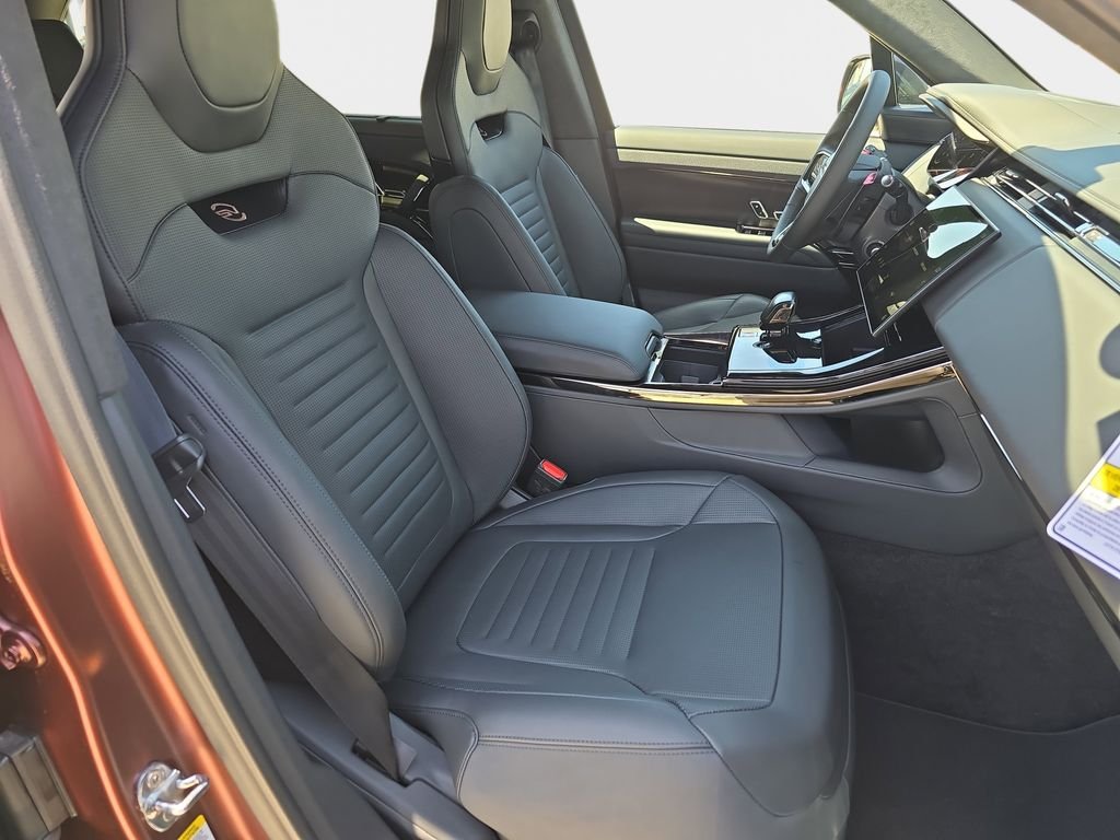 New 2025 Sunrise Copper Satin Land Rover SV image 10