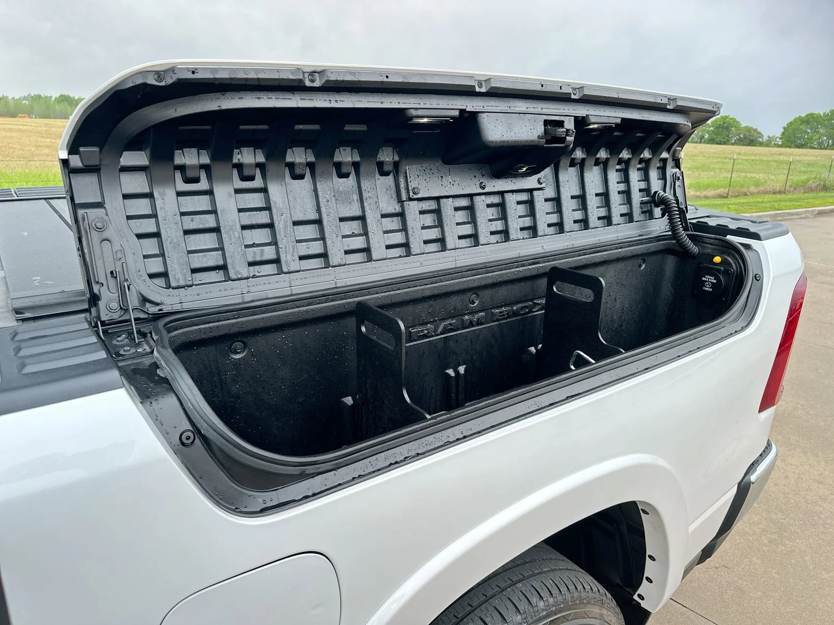 2025 RAM Ram 1500 Pickup Limited - Photo 23