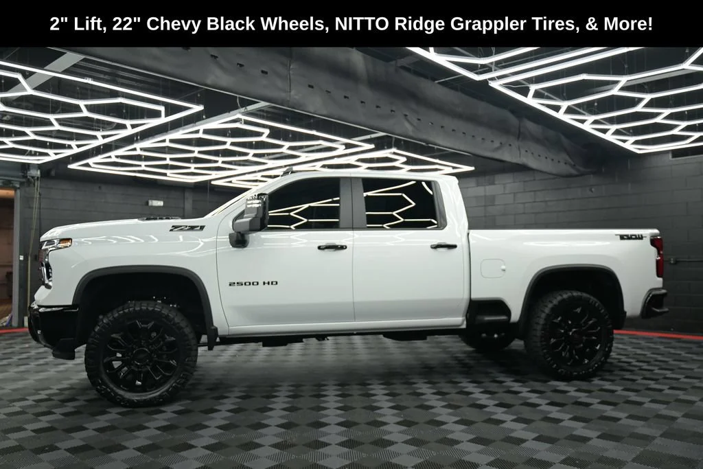 New 2026 Summit White Chevrolet LT image 17