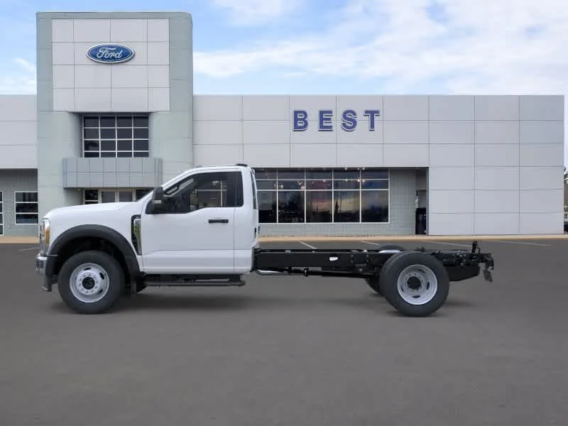 2025 Ford F-550 Super Duty Chassis Cab XL - Photo 25