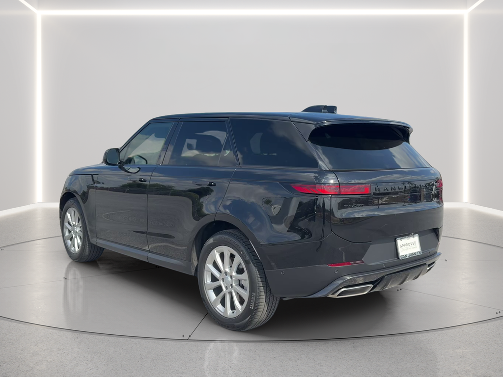 Used 2025 Black Land Rover SE image 7