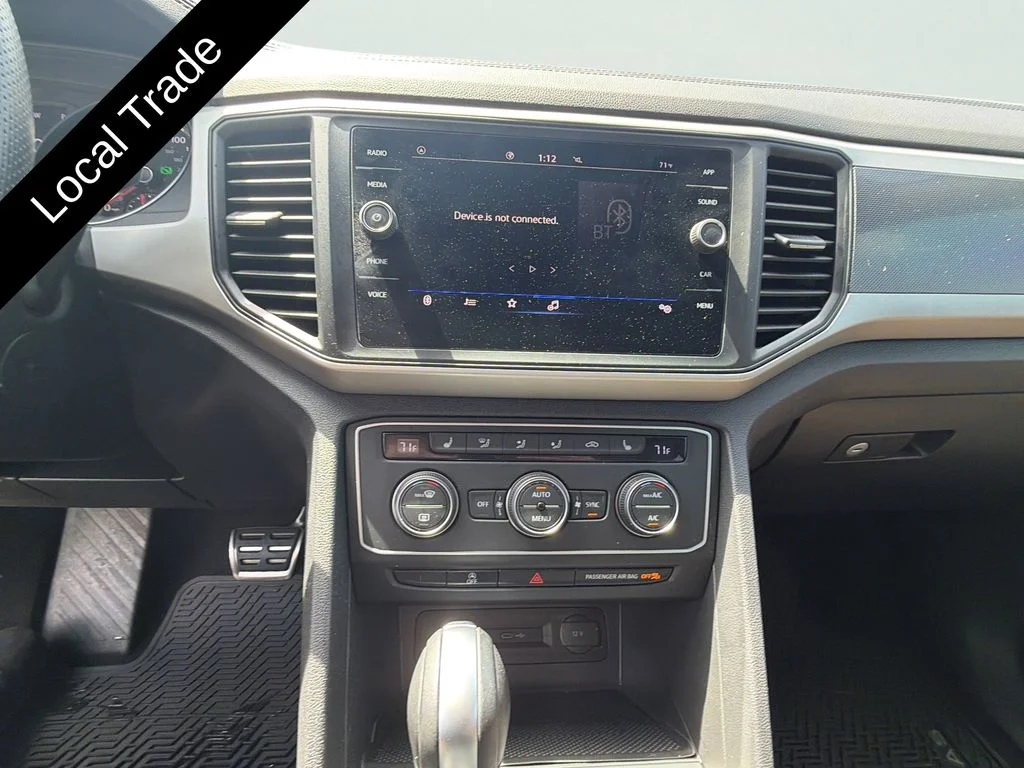 Used 2021 Pure White Volkswagen 3.6L V6 SE w/Technology R-Line image 24