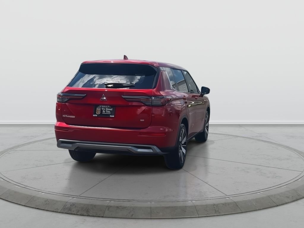2026 Mitsubishi Outlander SE - Photo 6