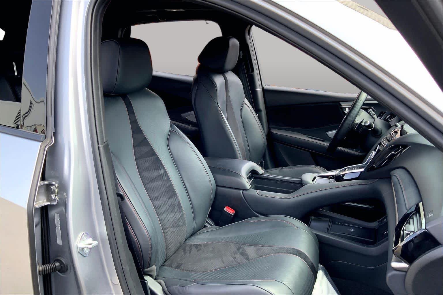 Used 2023 Lunar Silver Metallic Acura w/A-Spec Package image 9